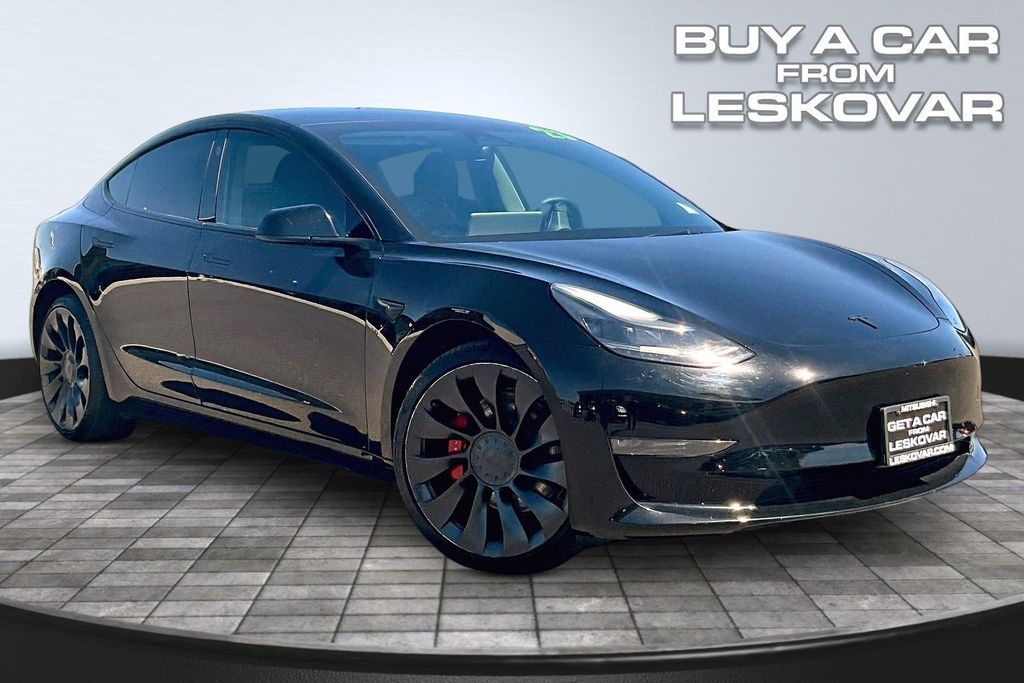 2023 Tesla Model 3 Performance's photo