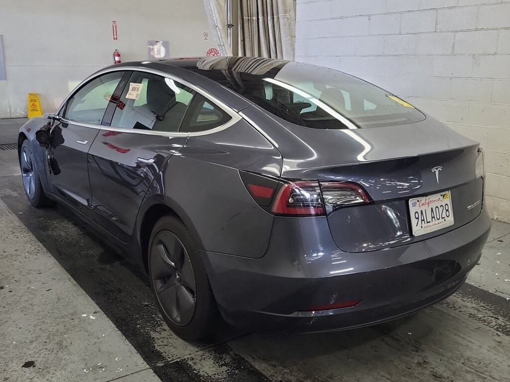 2019 Tesla Model 3 Long Range photo 3