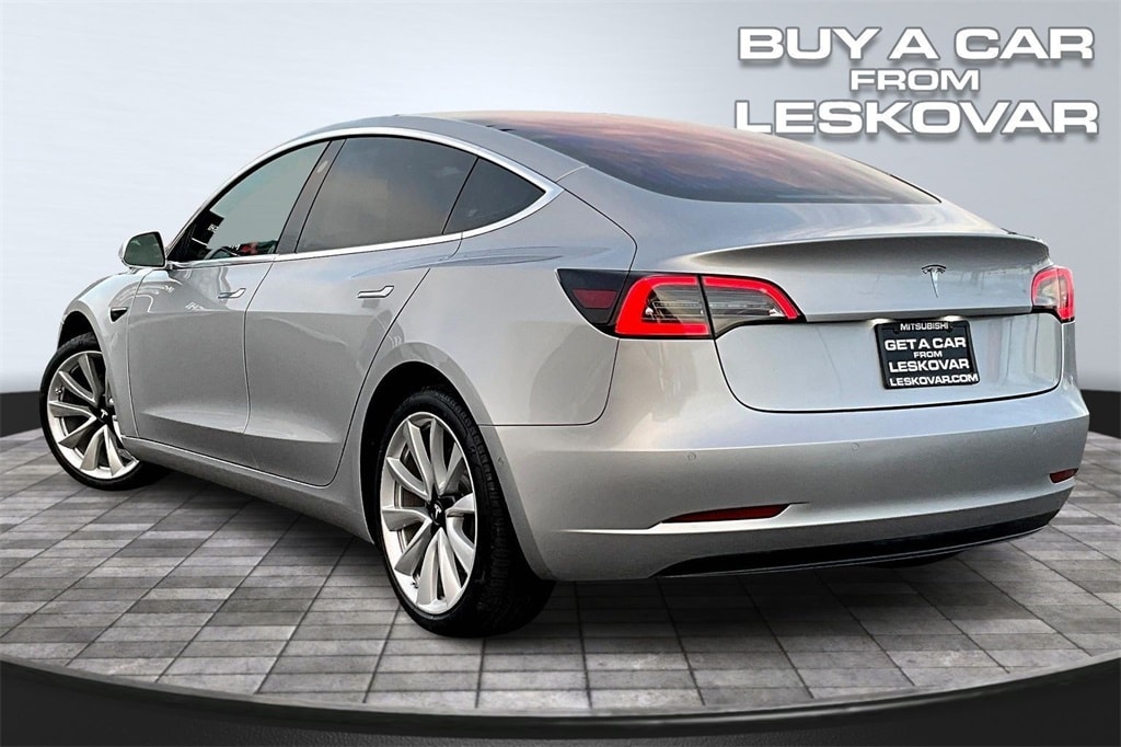 Used 2018 Tesla Model 3 Long Range with VIN 5YJ3E1EA0JF010942 for sale in Kennewick, WA