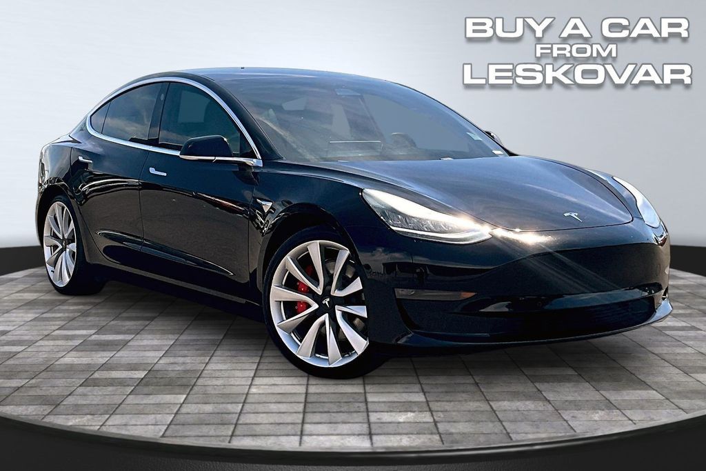 2019 Tesla Model 3's photo