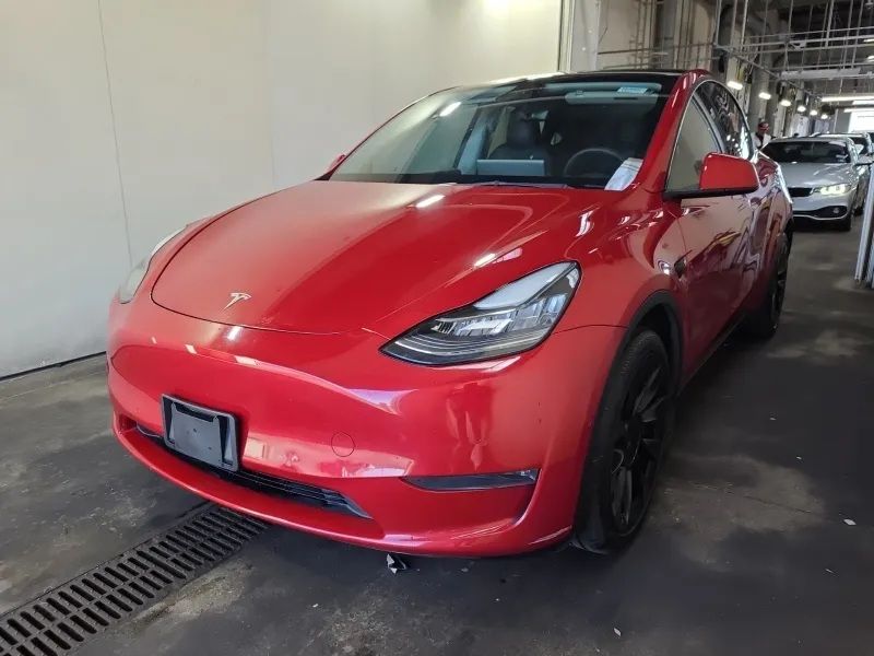2022 Tesla Model Y Long Range Dual Motor All-Wheel Drive's photo