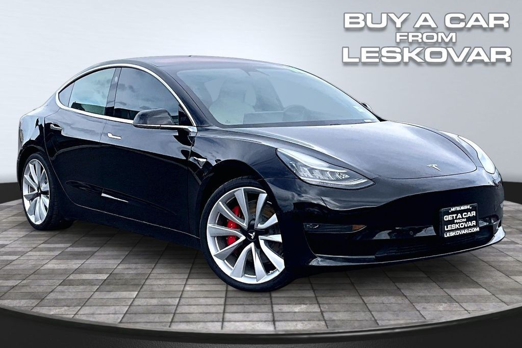 2018 Tesla Model 3 Long Range Dual Motor All-Wheel Drive's photo