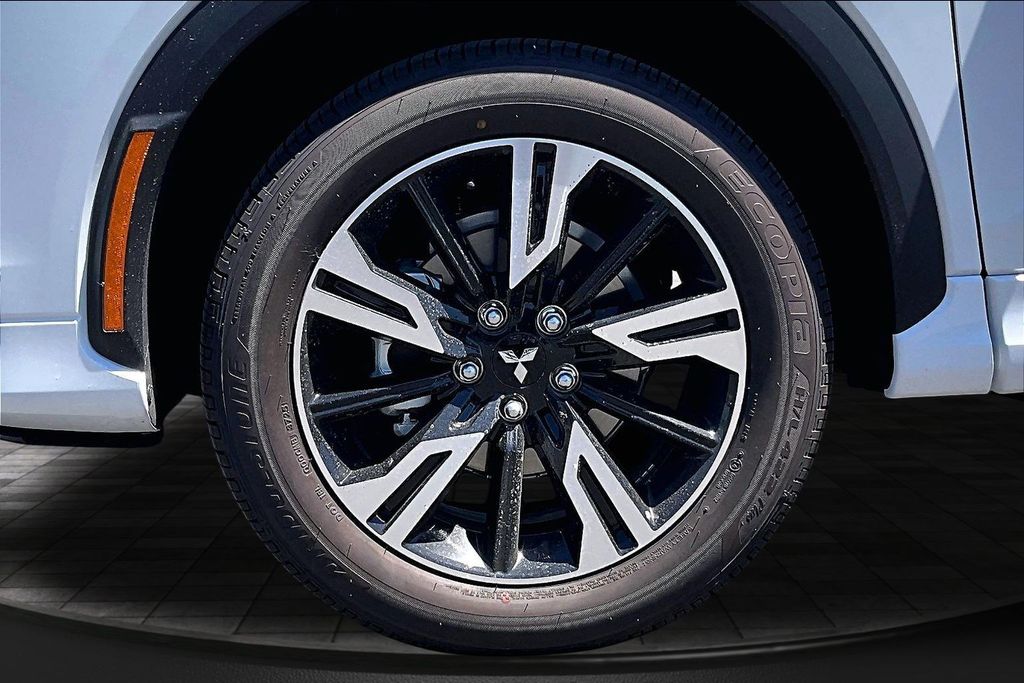 2026 Mitsubishi Eclipse Cross SEL - Photo 11