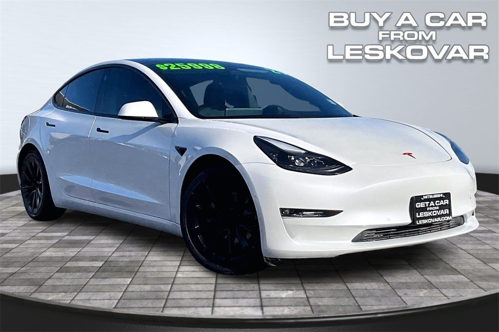 2021 Tesla Model 3 Base's photo