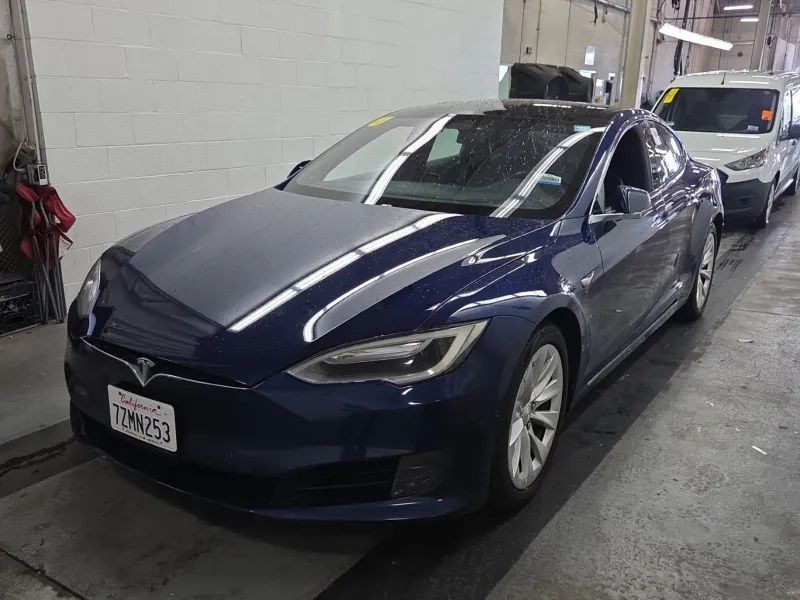 2017 Tesla Model S 90D