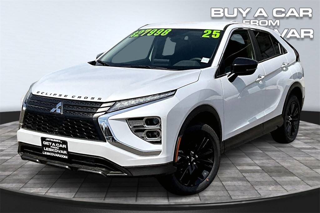 2025 Mitsubishi Eclipse Cross LE photo 2