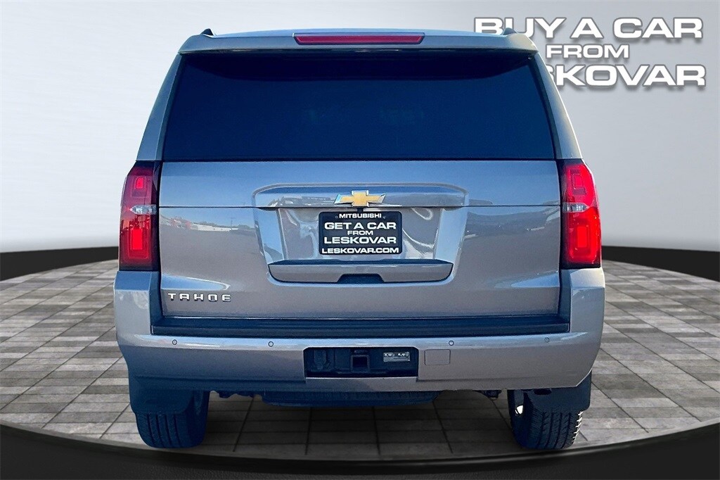 2017 Chevrolet Tahoe LT photo 4