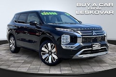 2026 Mitsubishi Outlander SE Tech SUV