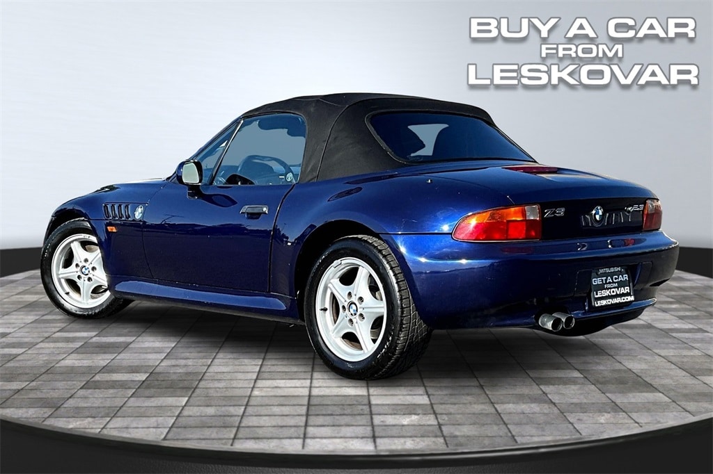 Used 1999 BMW Z3 Base with VIN 4USCH9338XLF79289 for sale in Kennewick, WA