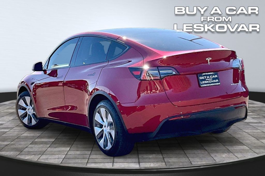 Used 2021 Tesla Model Y Long Range with VIN 5YJYGDEE2MF123039 for sale in Kennewick, WA