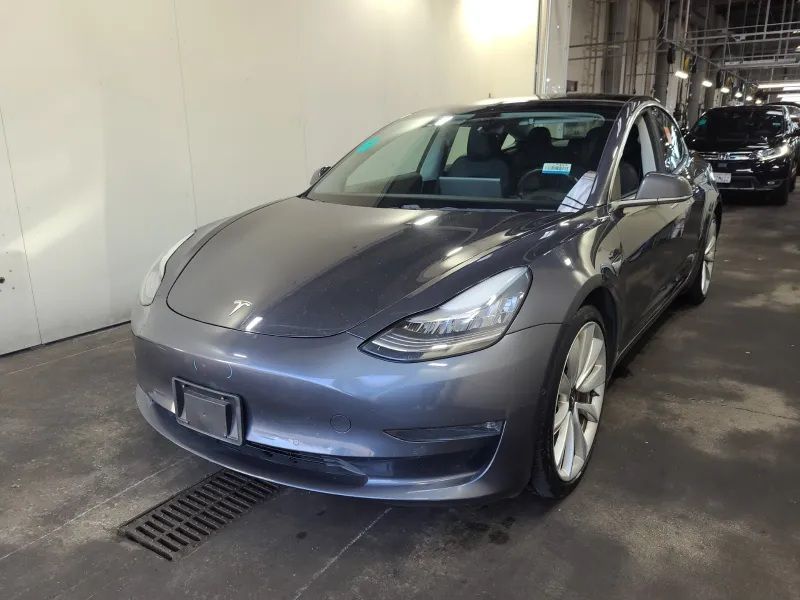 2019 Tesla Model 3's photo