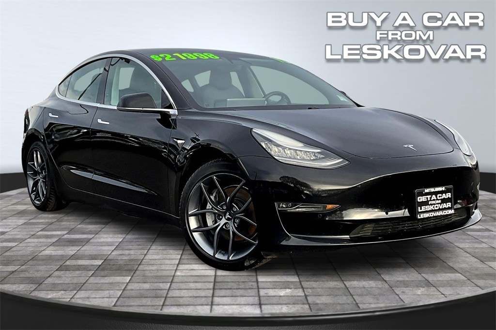 2019 Tesla Model 3 Long Range's photo