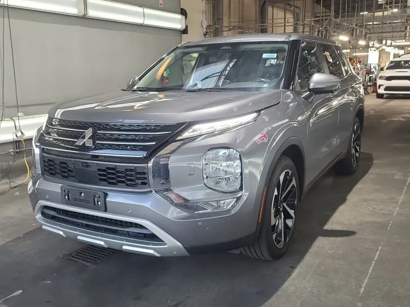 2024 Mitsubishi Outlander Plug-in Hybrid