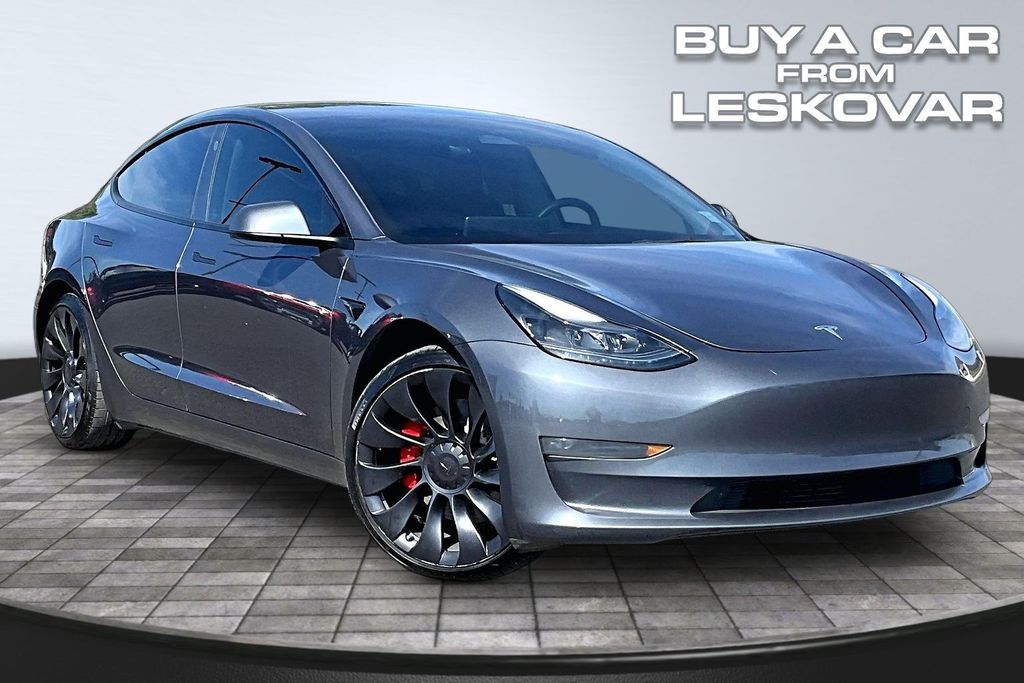 2023 Tesla Model 3 Performance's photo