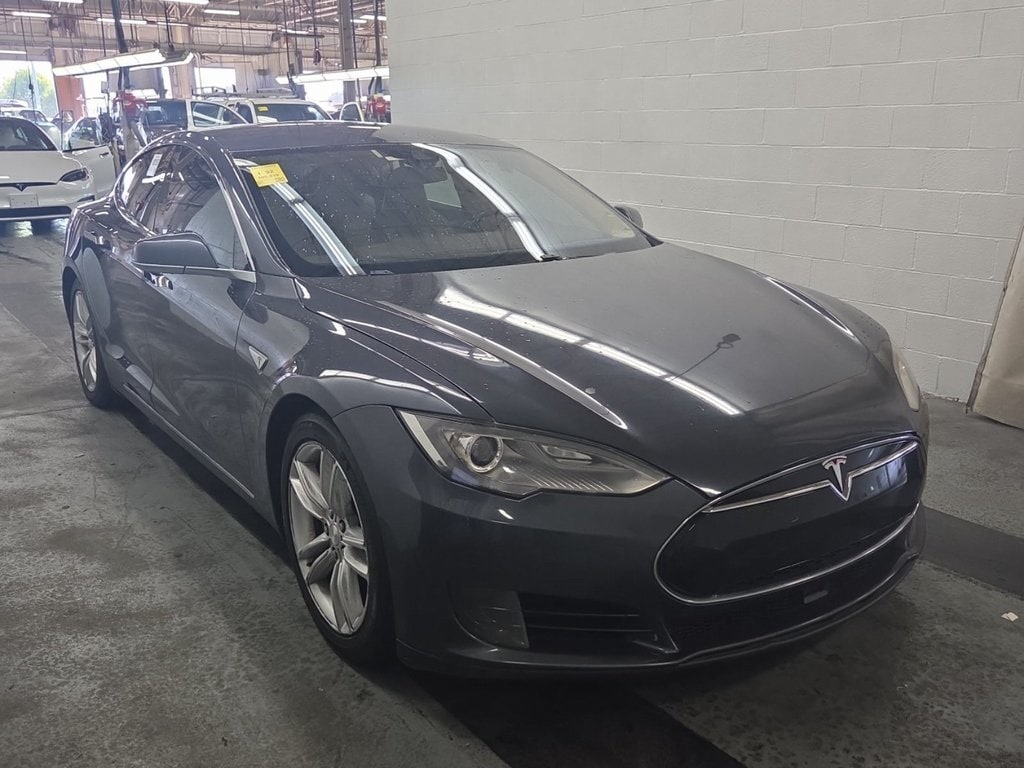 2015 Tesla Model S 70D's photo