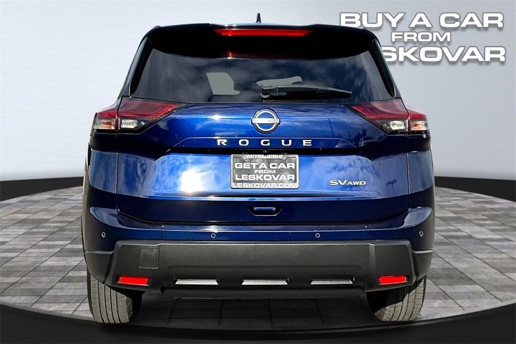 2024 Nissan Rogue SV photo 4