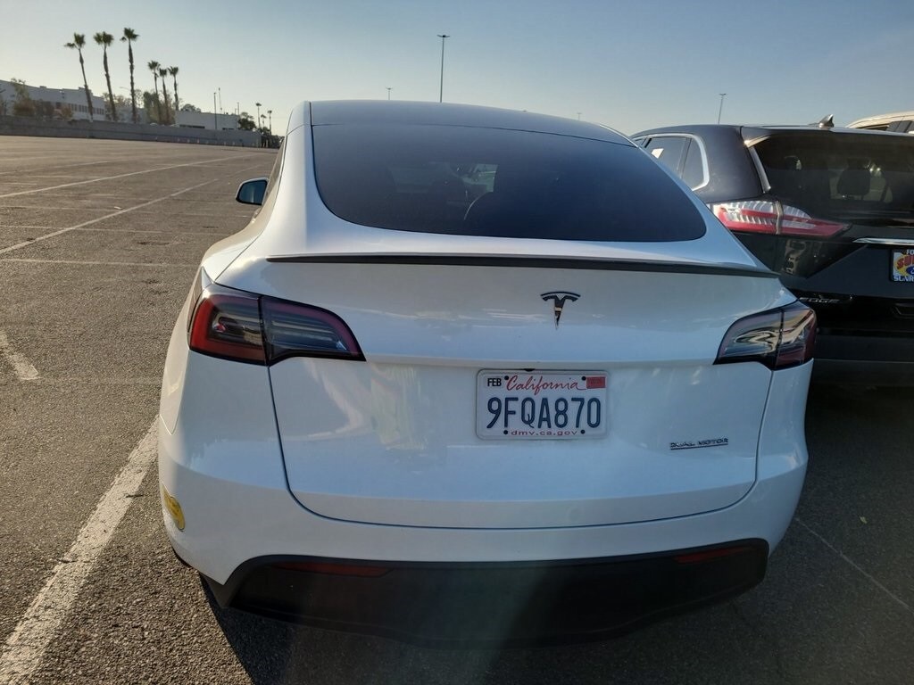 2023 Tesla Model Y Performance photo 4