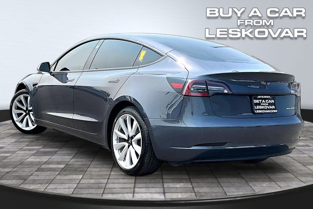 Used 2019 Tesla Model 3 Long Range with VIN 5YJ3E1EB5KF521511 for sale in Kennewick, WA