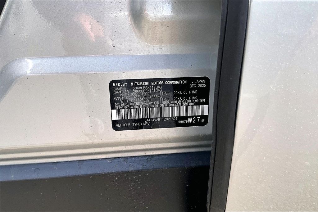 2026 Mitsubishi Outlander SE - Photo 13