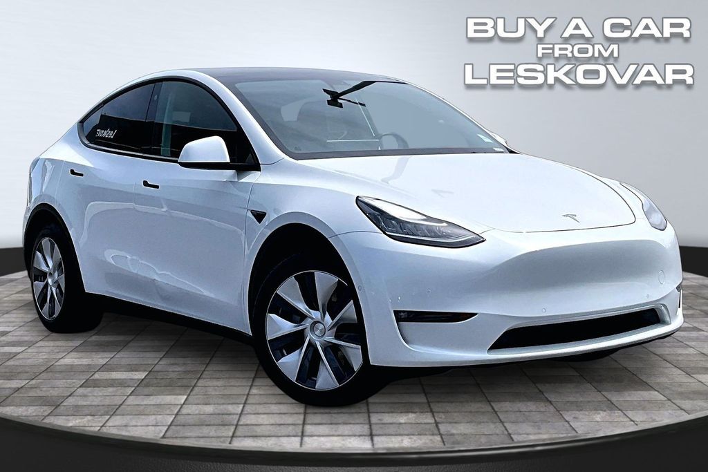 2021 Tesla Model Y Long Range Dual Motor All-Wheel Drive's photo
