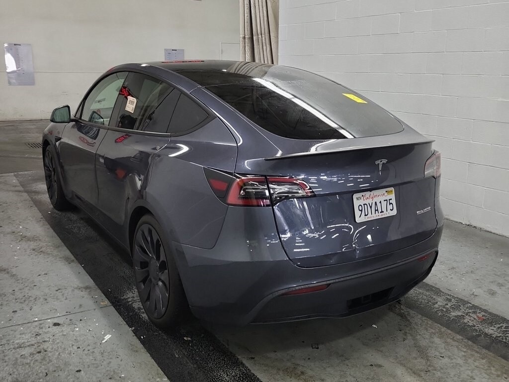2023 Tesla Model Y Performance photo 3