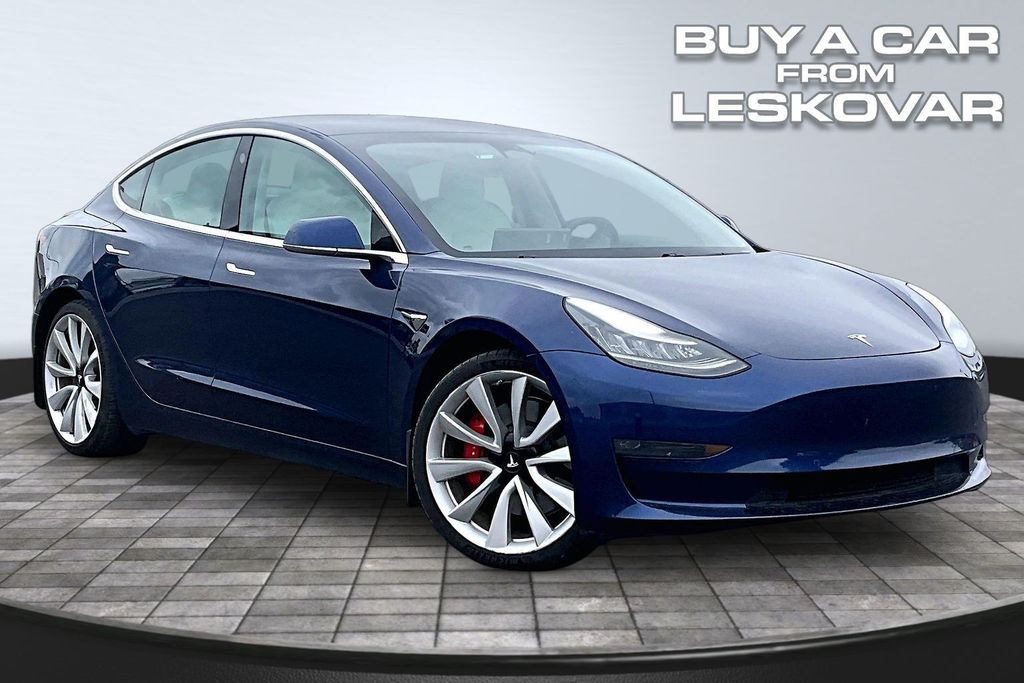 2019 Tesla Model 3's photo