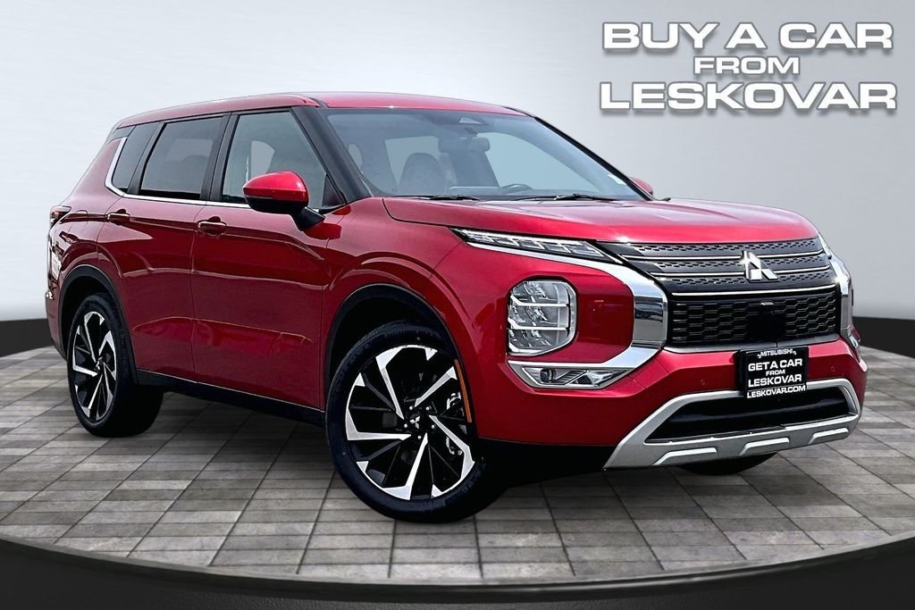 2023 Mitsubishi Outlander SE S-AWC's photo