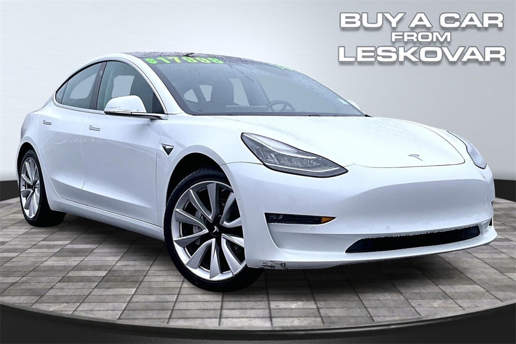 2018 Tesla Model 3 Long Range's photo