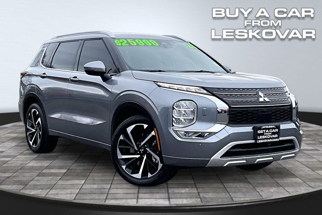 2024 Mitsubishi Outlander SUV 