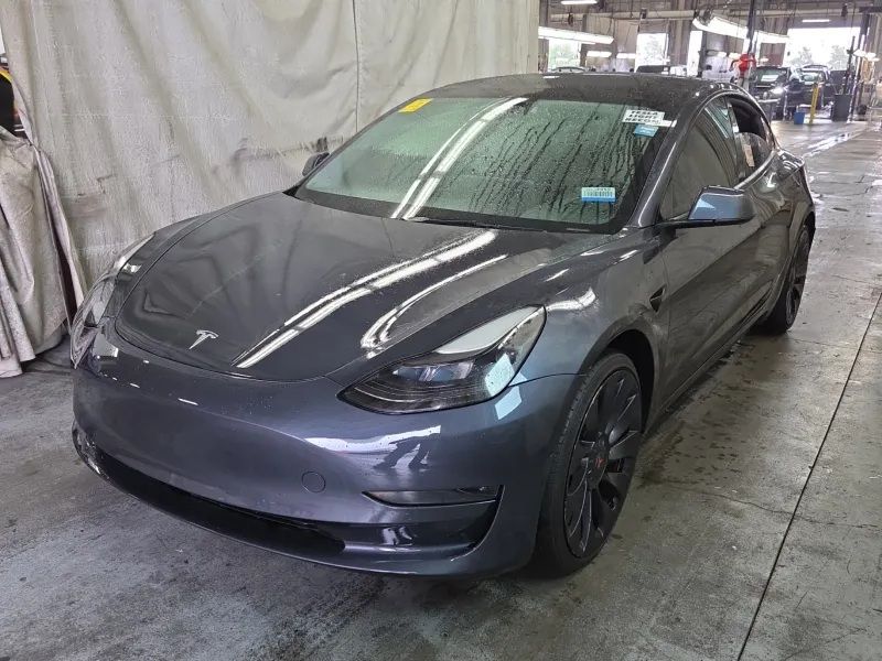 2022 Tesla Model 3 Performance Dual Motor All-Wheel Drive's photo