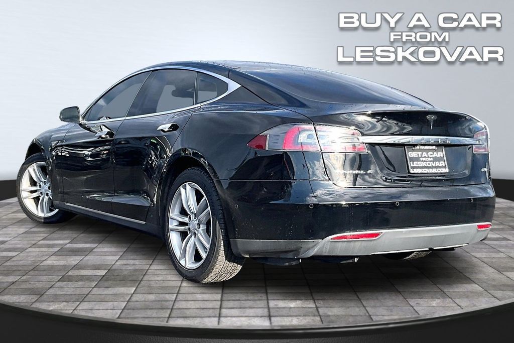 Used 2016 Tesla Model S 90D with VIN 5YJSA1E22GF131884 for sale in Kennewick, WA