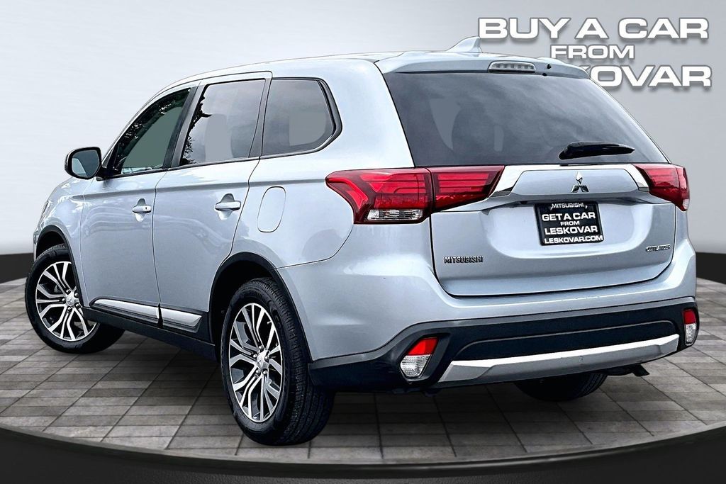 Used 2017 Mitsubishi Outlander ES with VIN JA4AD2A3XHZ014468 for sale in Kennewick, WA
