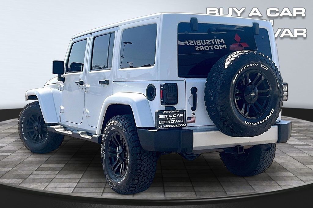 Used 2013 Jeep Wrangler Unlimited Sahara with VIN 1C4BJWEG5DL557537 for sale in Kennewick, WA