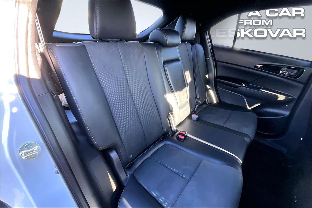 2026 Mitsubishi Eclipse Cross Black Edition - Photo 9