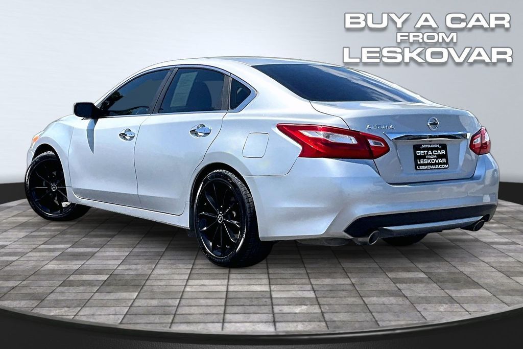 Used 2016 Nissan Altima S with VIN 1N4AL3AP3GN329190 for sale in Kennewick, WA