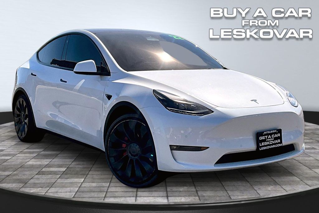 2022 Tesla Model Y Performance Dual Motor All-Wheel Drive's photo