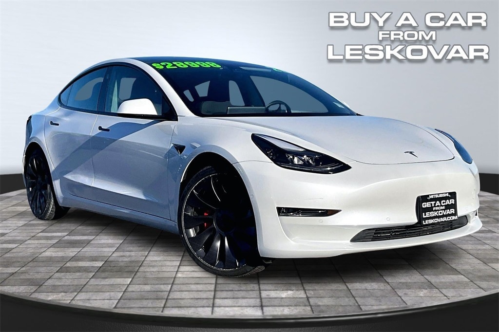 2022 Tesla Model 3 Performance's photo