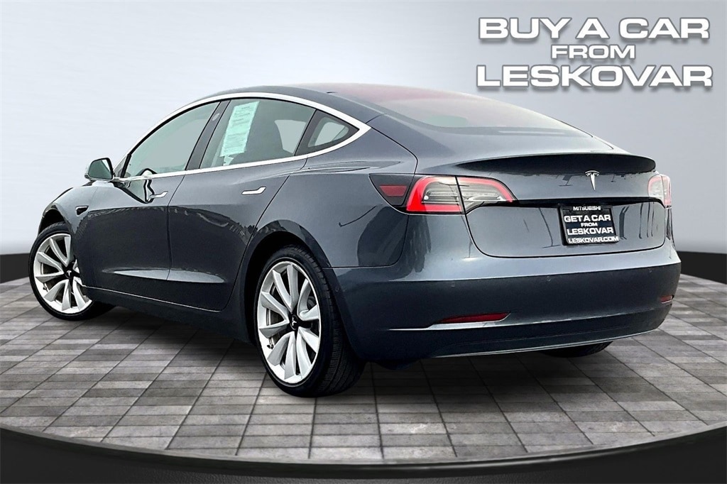 Used 2018 Tesla Model 3 Long Range with VIN 5YJ3E1EAXJF017669 for sale in Kennewick, WA