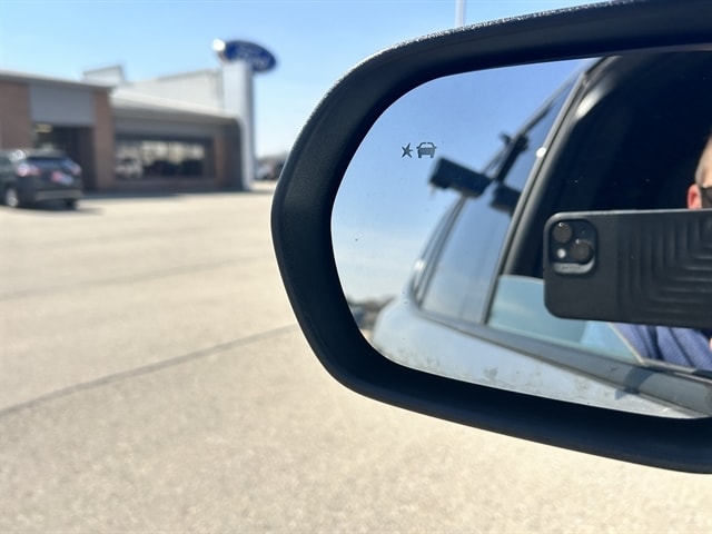 2025 GMC Acadia Elevation - Photo 28