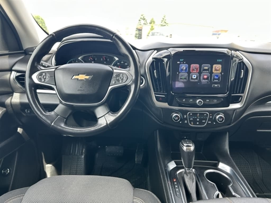 Used 2018 CHEVROLET TRAVERSE LT Cloth Other