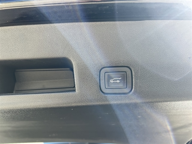 2025 GMC Acadia Elevation - Photo 8