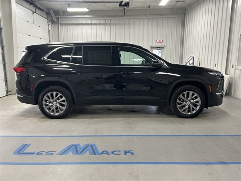 Used 2025 BUICK ENCLAVE Preferred Sport Utility
