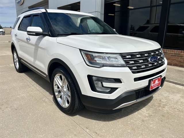 2016 Ford Explorer Limited 4WD's photo