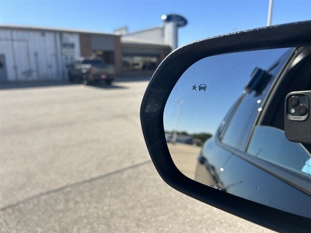 2025 GMC Acadia Elevation - Photo 31