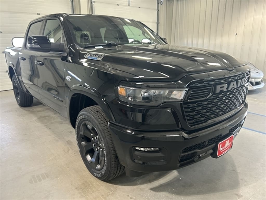 New 2026 Ram 1500 BIG HORN CREW CAB 4X4 5'7 BOX Pickup