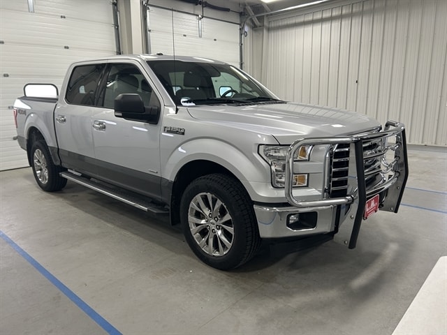 2017 Ford F-150 XLT's photo