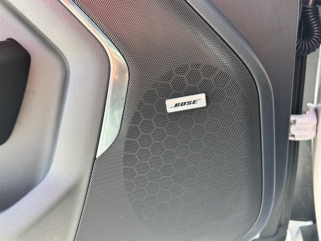 2024 Chevrolet Suburban High Country - Photo 23