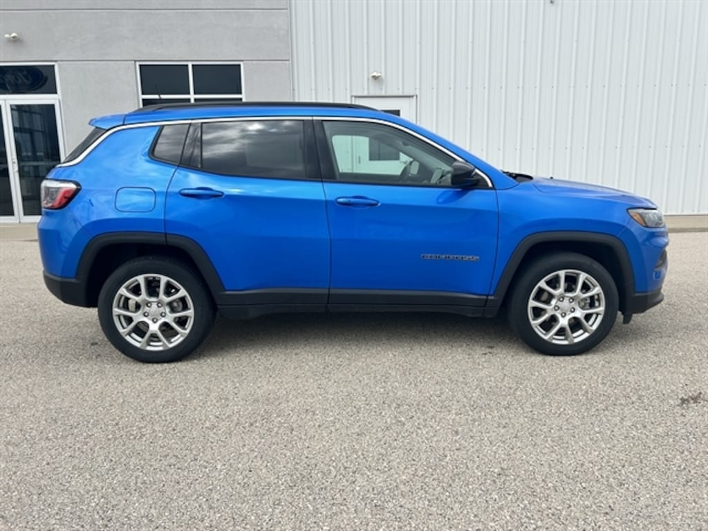 Used 2022 JEEP COMPASS Latitude Lux Sport Utility
