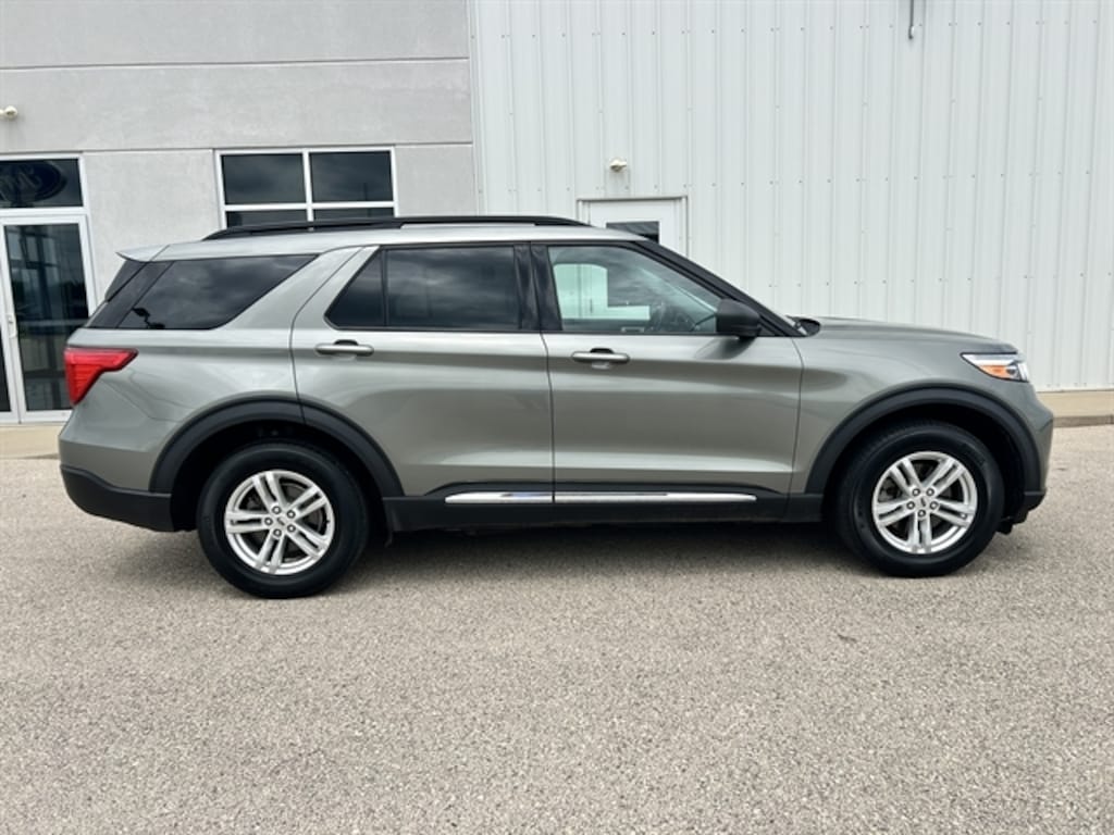 Used 2020 FORD EXPLORER XLT Sport Utility