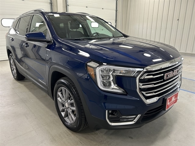 Used 2023 GMC Terrain SLT with VIN 3GKALVEG6PL158701 for sale in Lancaster, WI